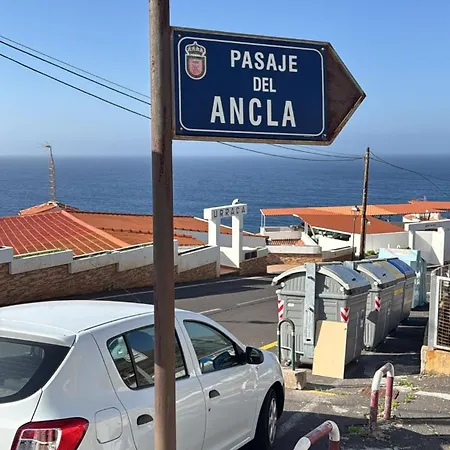 El Pescador El Pris, By Nivariahost El Pris